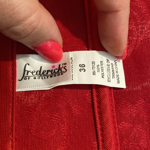 Frederick’s of Hollywood red corset 36 - Picture 8 of 11